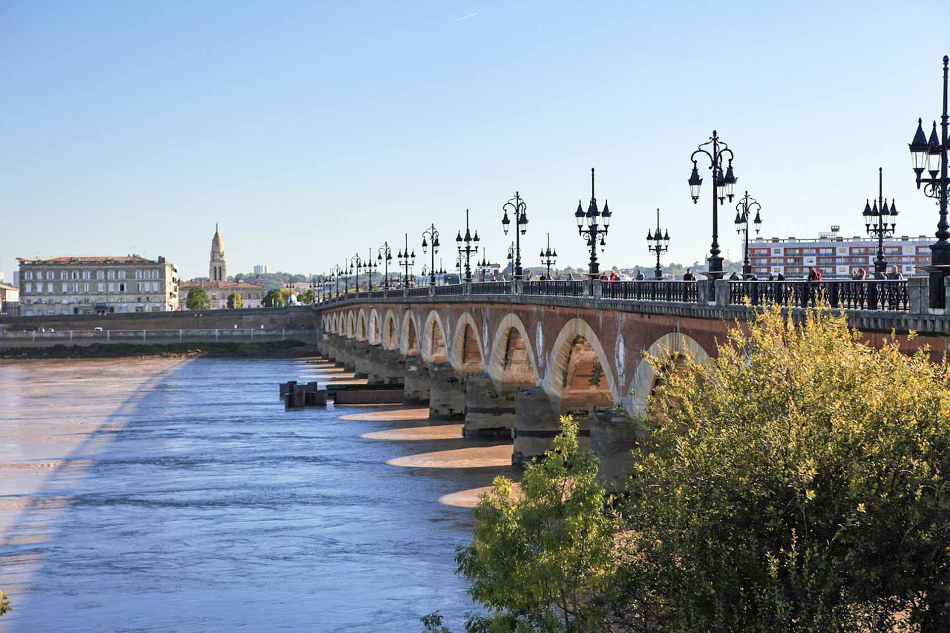 Mało znane informacje i ciekawostki o mieście Bordeaux we Francji