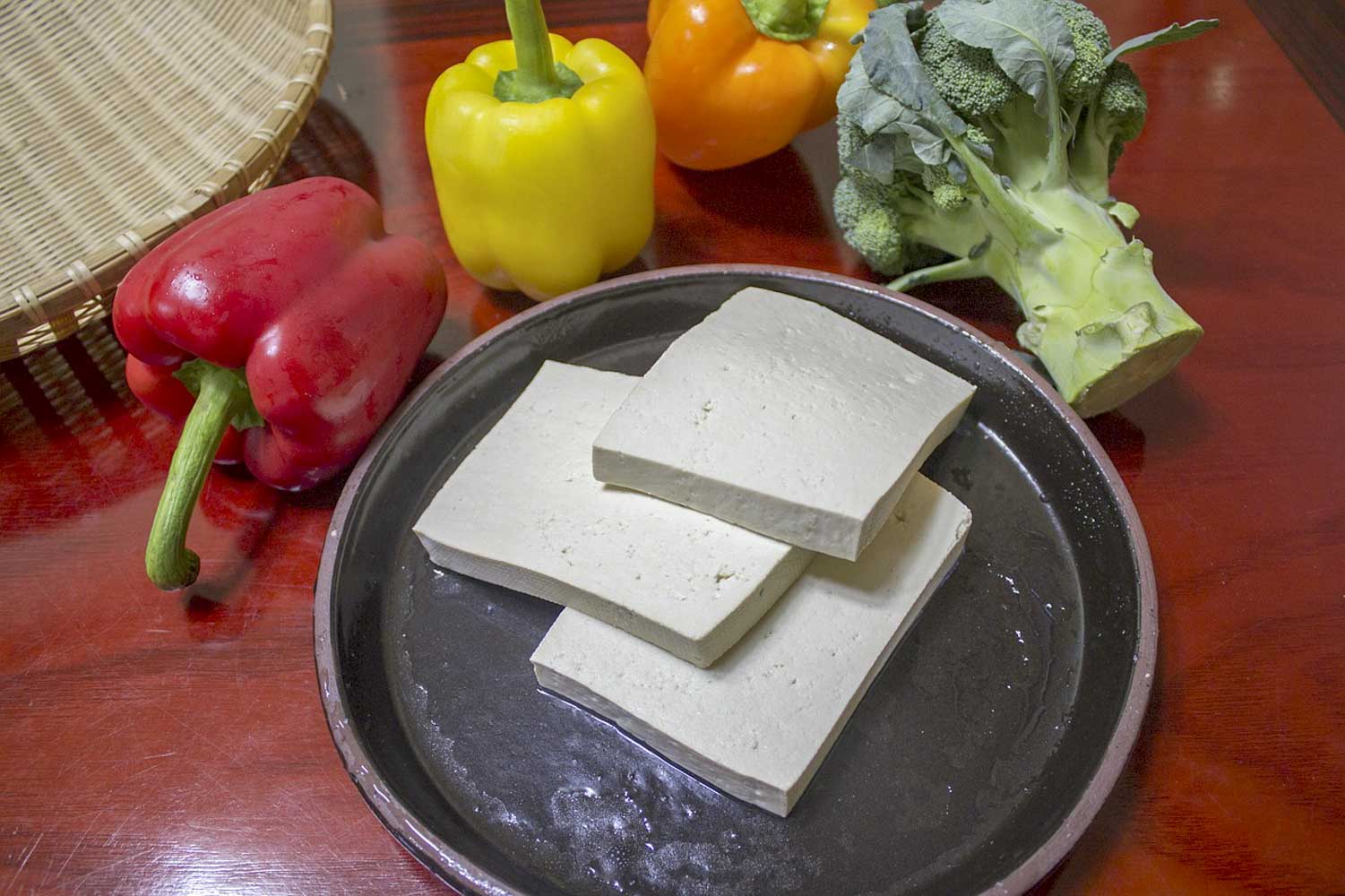 Co to jest tofu? Wartości odżywcze i skąd jest tofu?