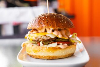 10 najlepszych miejsc z burgerami w Sanoku