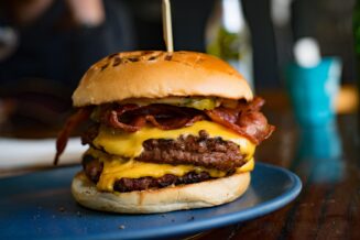 10 najlepszych miejsc z burgerami w Krasnobrodzie ð