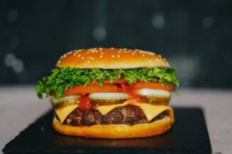10 najlepszych miejsc z burgerami w Ostródzie