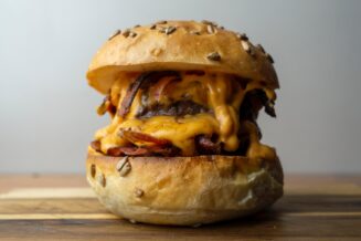 10 najlepszych miejsc z burgerami w Bieszczadach