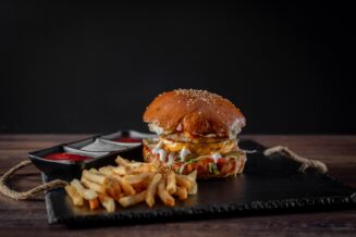 10 najlepszych miejsc z burgerami w Elblągu ð