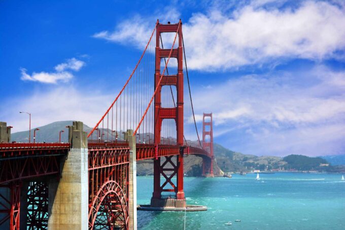 Most Golden Gate latem w San Francisco, Kalifornia USA