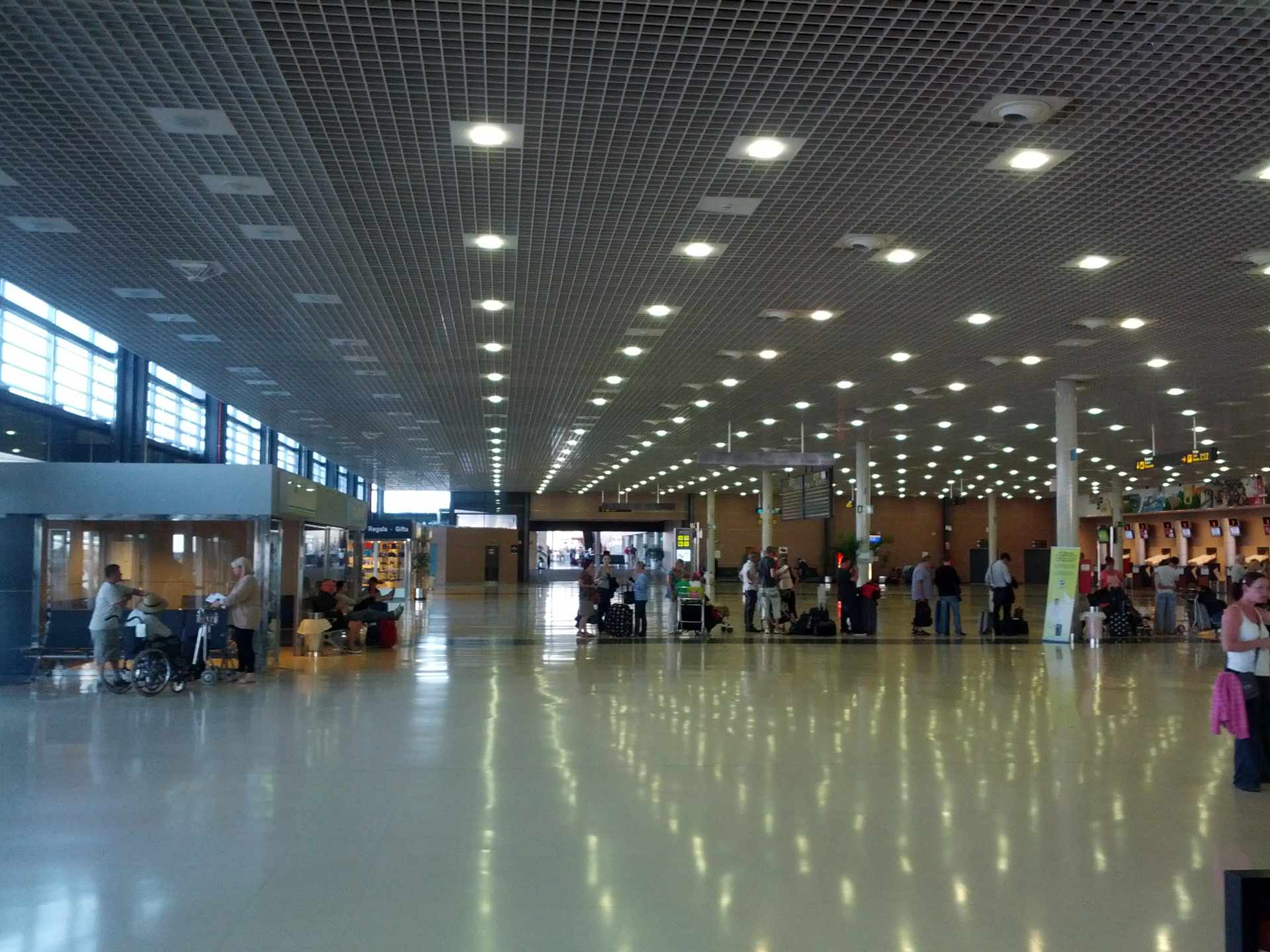 Reus lotnisko terminal
